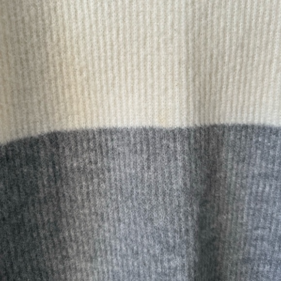 Talbots Mockneck Sweater - Picture 3 of 6